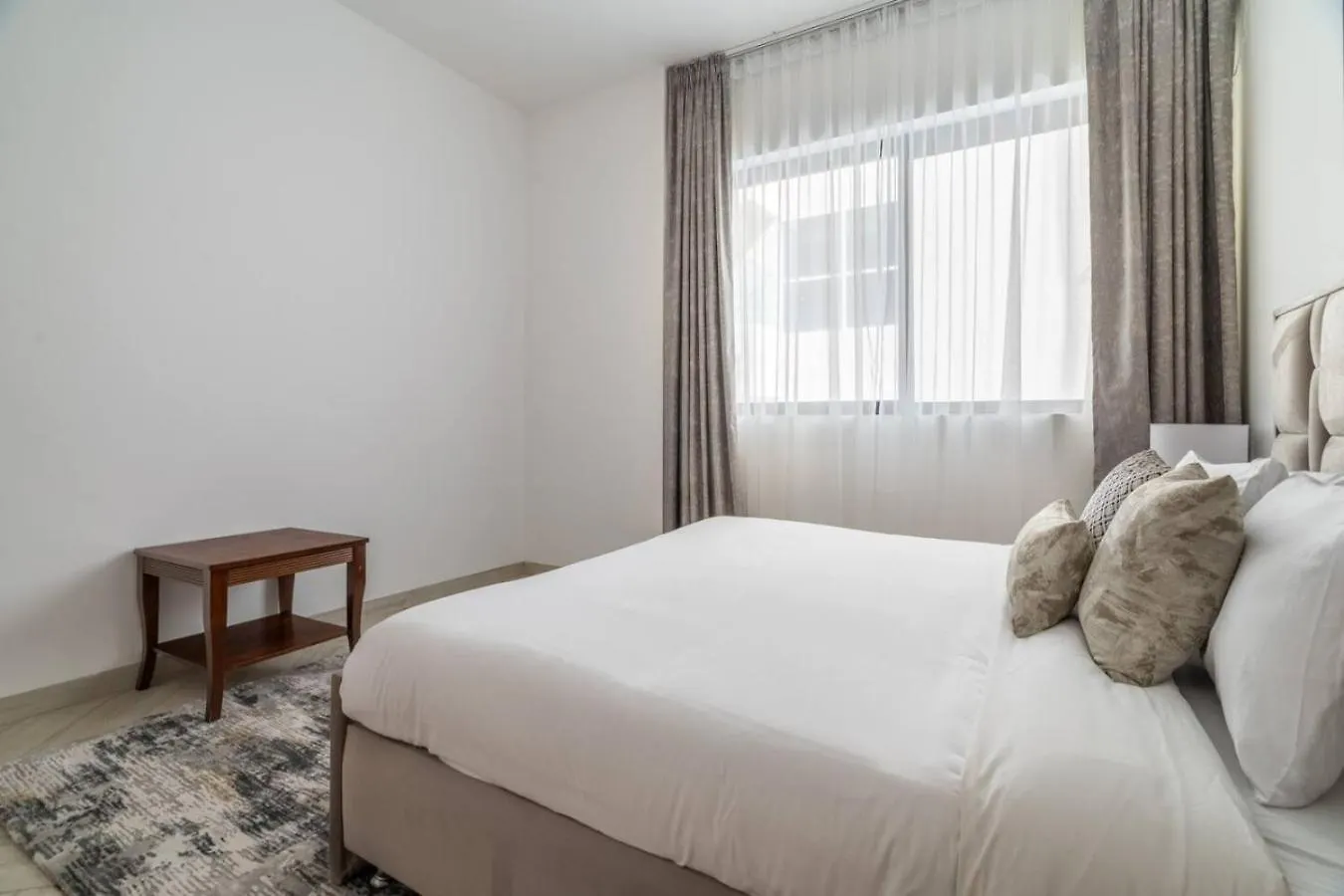 Apartment Modern 1 Bedroom Oasis In The Heart Of Jvc Dubai